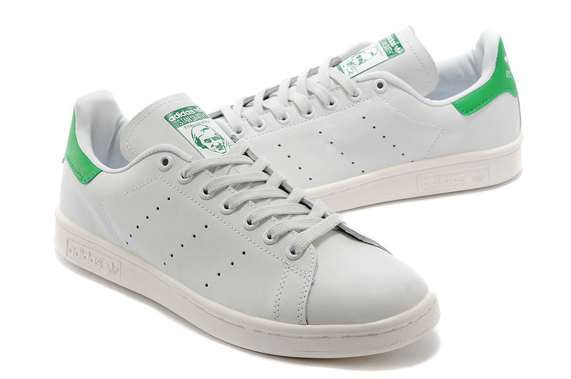 chaussure adidas verte pour femme